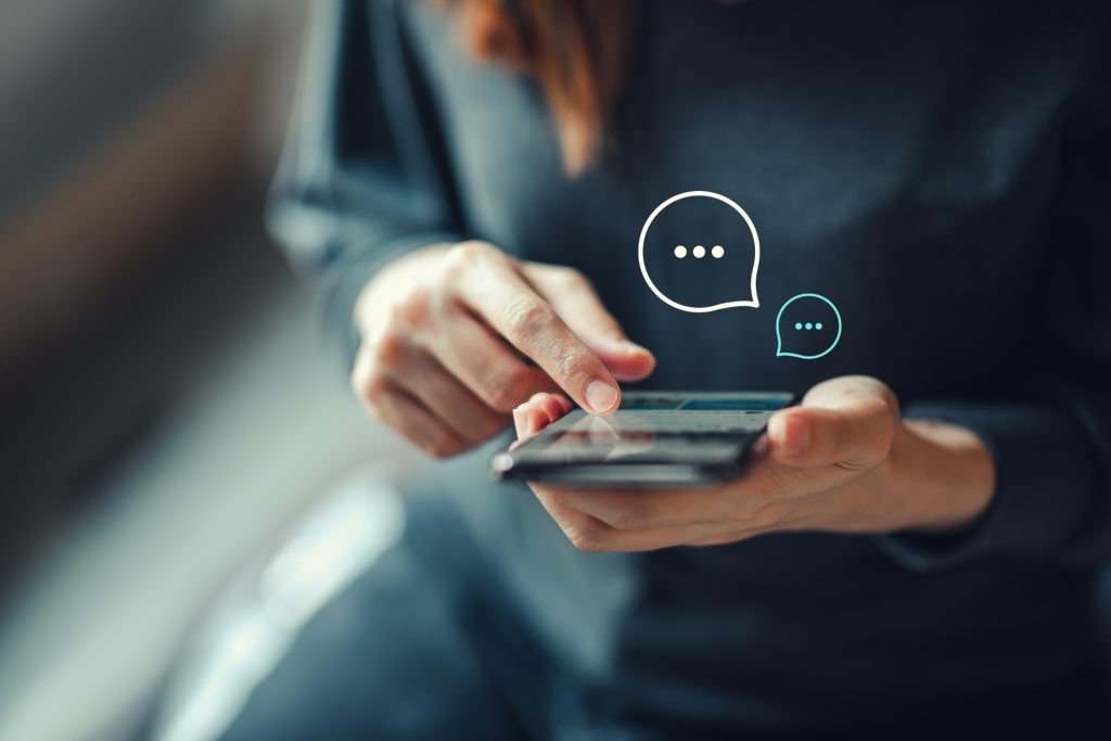¿Conoces las expresiones en inglés más famosas en WhatsApp?