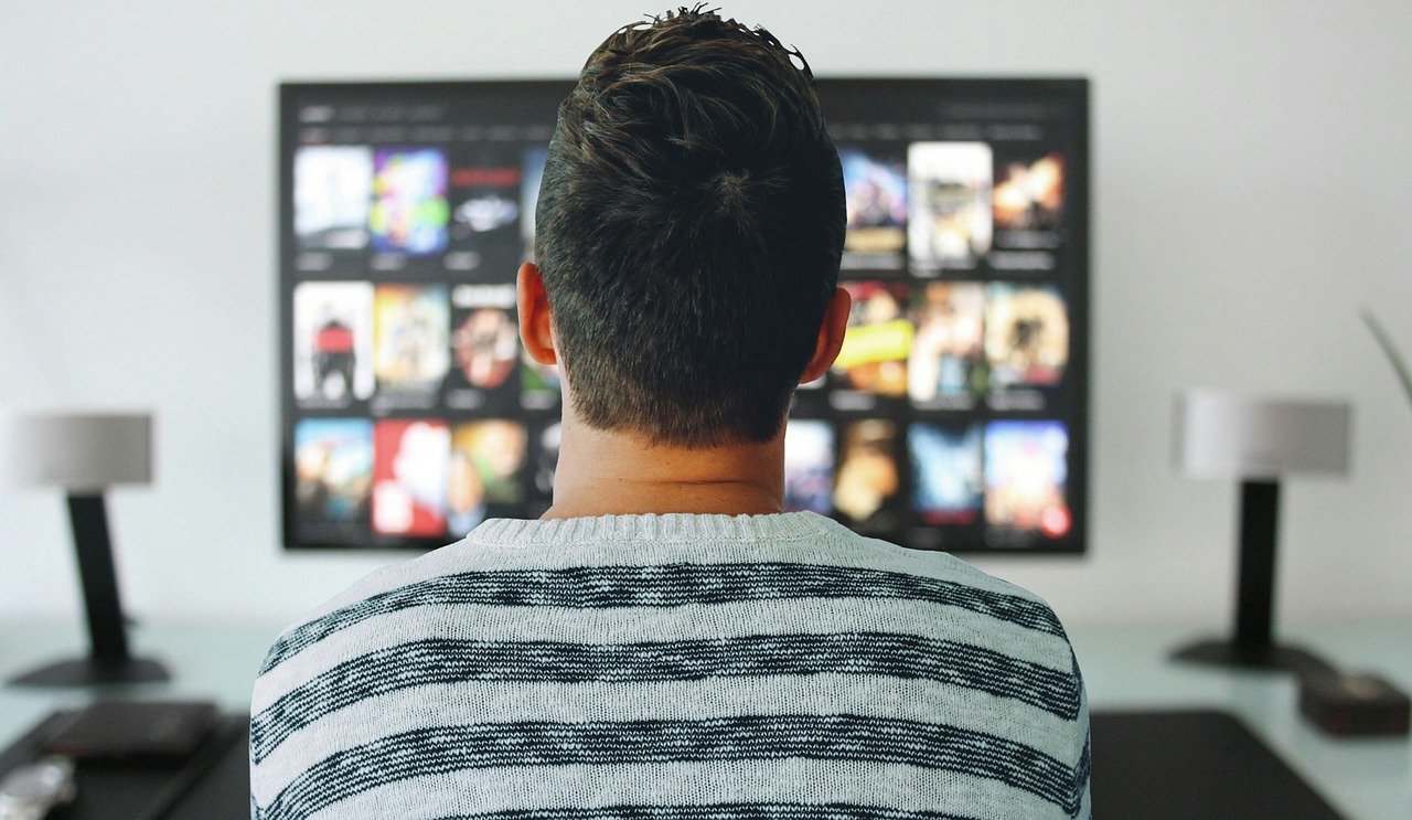 5 series de Netflix con los mejorar tu inglés